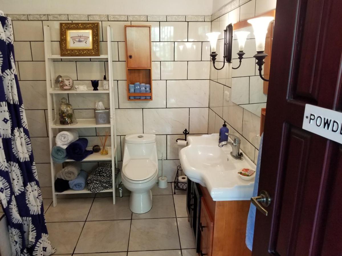 Casa Sophia 3 Listings Apartment 1 Or Apartment 2 Separately Or Apt 1 And 2 Together All With Fo Internet Guapiles Luaran gambar